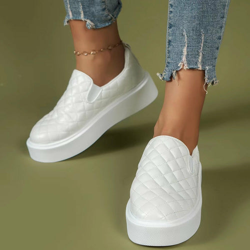Slip-on Casual Platform Shoes Lightweight Flats Loafers Black/White