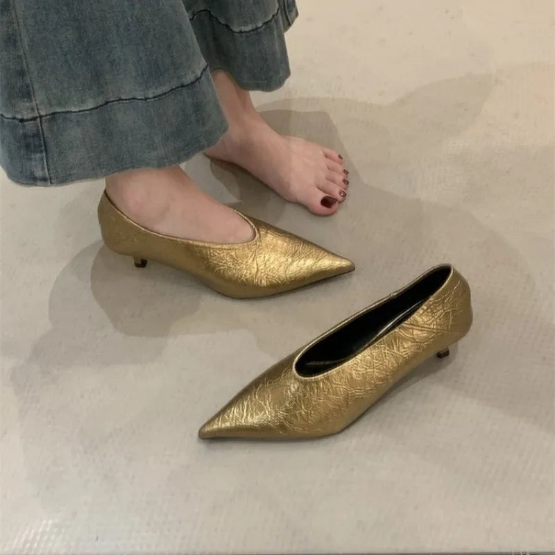 2025 Autumn New Commuter Wind Flat Heel Shallow Mouth Pointed Toe Single Shoes Women&