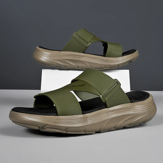 Summer New Men's Sandals Outdoor Fashion, Comfortable Thick Soled Casual Shoes Large Size Lightweight Non Slip Walking Slippers